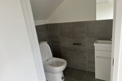 Photo of property in 2 Matukutureia Lane, Manurewa, Auckland, 2102