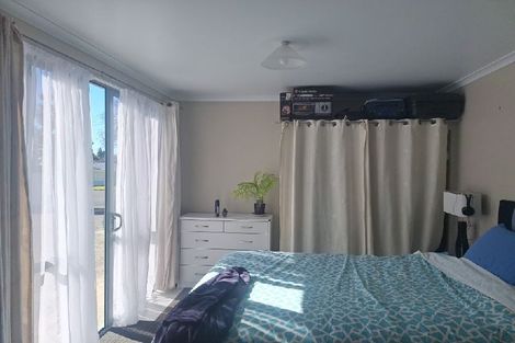 Photo of property in 19 Kiwi Crescent, Tauranga South, Tauranga, 3112