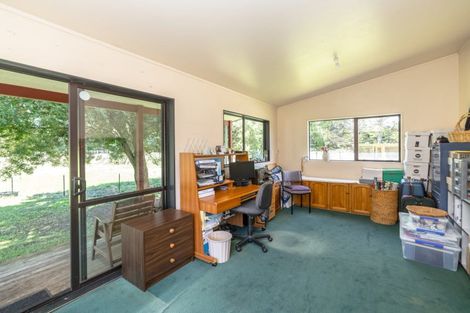 Photo of property in 501 Waihakeke Road, Taumata Island, Carterton, 5792