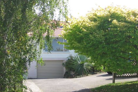 Photo of property in 25 Stottholm Road, Titirangi, Auckland, 0604