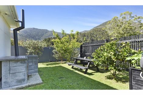 Photo of property in 20 Renata Road, Okiwi Bay, 7193
