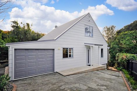 Photo of property in 46a Elliston Crescent, Stanmore Bay, Whangaparaoa, 0932