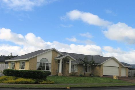 Photo of property in 18 Wayne Francis Drive, East Tamaki, Auckland, 2016