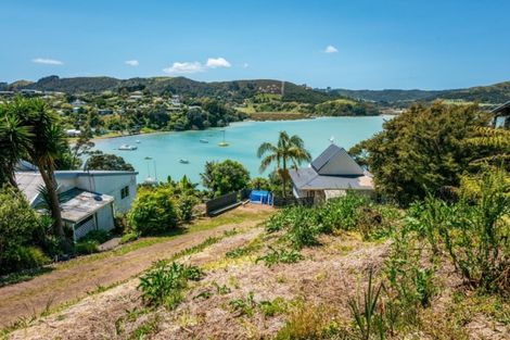 Photo of property in 18 Albert Crescent, Ostend, Waiheke Island, 1081