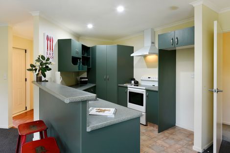 Photo of property in 42 Starveall Street, Brightwater, 7022