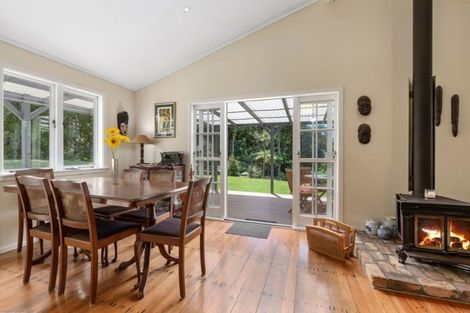 Photo of property in 128 Bodhisattva Road, Waitoki, Silverdale, 0994