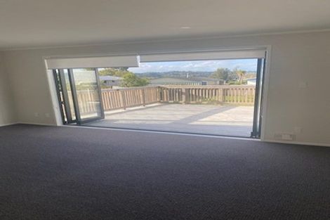 Photo of property in 26 Ranui Avenue, Ranui, Auckland, 0612
