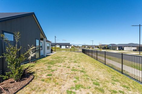 Photo of property in 1 Makomako Crescent, Wharewaka, Taupo, 3330