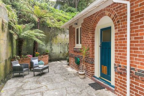 Photo of property in 450 Evans Bay Parade, Hataitai, Wellington, 6021