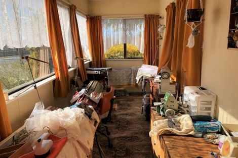 Photo of property in 83 Main Road, Clinton, 9534