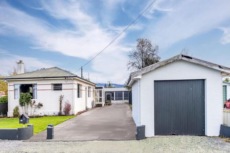 Photo of property in 6 Michael Street, Waimate, 7924