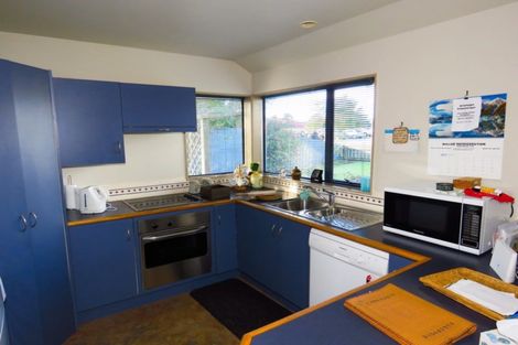 Photo of property in 48 Derby Street, Westport, 7825