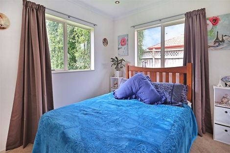 Photo of property in 27c Swanson Road, Henderson, Auckland, 0610