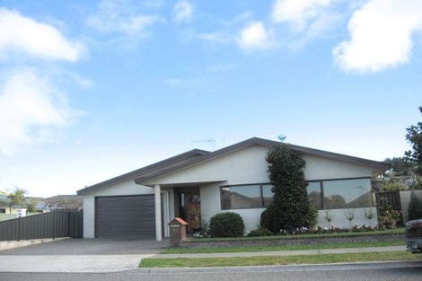 Photo of property in 86 Church Road, Taradale, Napier, 4112