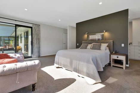 Photo of property in 1 Orchard Lane, Amberley, 7410