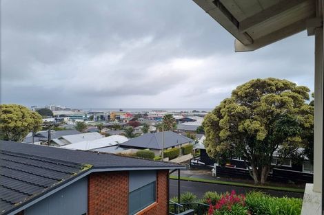 Photo of property in 130 Pendarves Street, New Plymouth, 4312