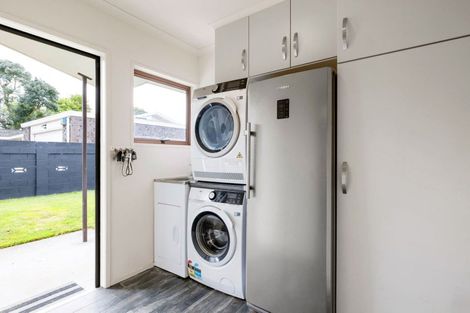 Photo of property in 20 Hillary Street, Chedworth, Hamilton, 3210