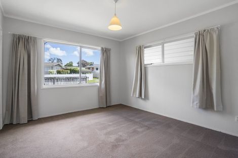 Photo of property in 58 Cascades Road, Pakuranga Heights, Auckland, 2010