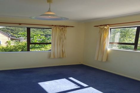 Photo of property in 14 Shackle Lane, Whitby, Porirua, 5024