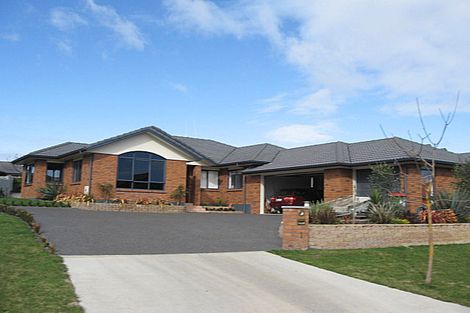 Photo of property in 1 Kilmuir Place, Rototuna, Hamilton, 3210