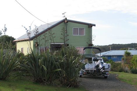 Photo of property in 43 Cumberland Street, Leigh, 0985