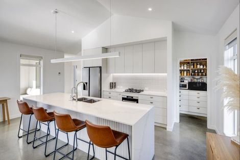 Photo of property in 46 Kenny Road, Te Awa, Napier, 4110