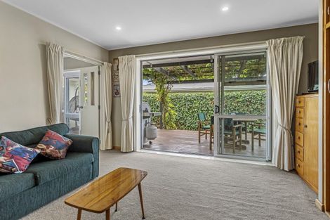 Photo of property in 30 Ashgrove Street, Rangiora, 7400