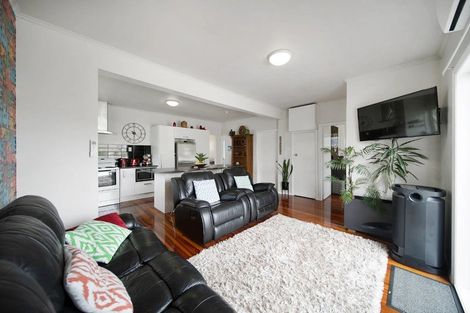 Photo of property in 101 Helvetia Road, Pukekohe, 2120