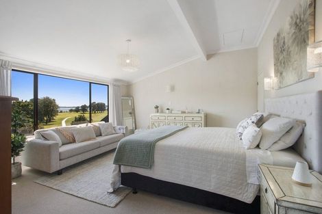 Photo of property in 57 Links View Drive, Omokoroa, 3114