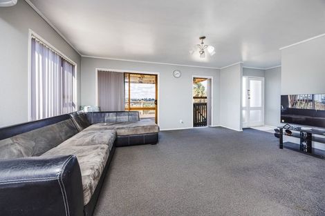 Photo of property in 7 Malte Brun Place, Papatoetoe, Auckland, 2025