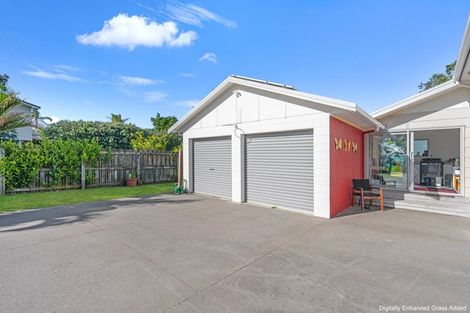 Photo of property in 243 One Tree Point Road, One Tree Point, 0118