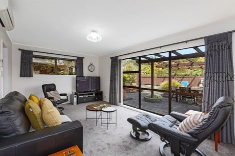 Photo of property in 54 Exploration Way, Whitby, Porirua, 5024