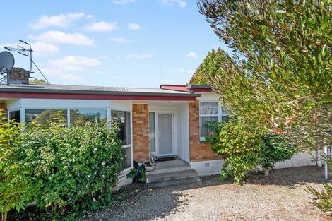 Photo of property in 76 Lewis Street, Glenview, Hamilton, 3206