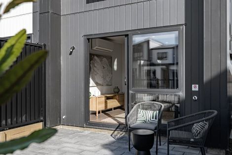 Photo of property in 1/4 Glenburn Road, Hobsonville, 0616