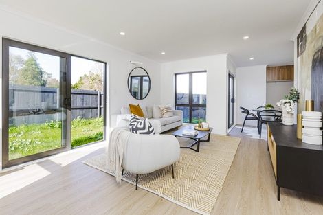 Photo of property in 559a Great South Road, Rosehill, Papakura, 2113