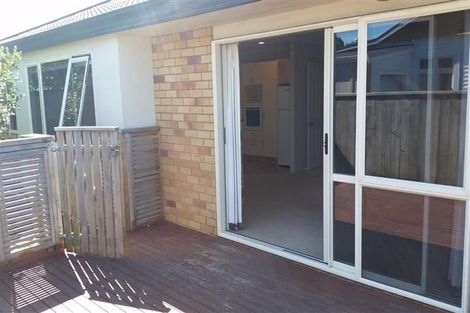 Photo of property in 1/213 Coronation Avenue, Welbourn, New Plymouth, 4310