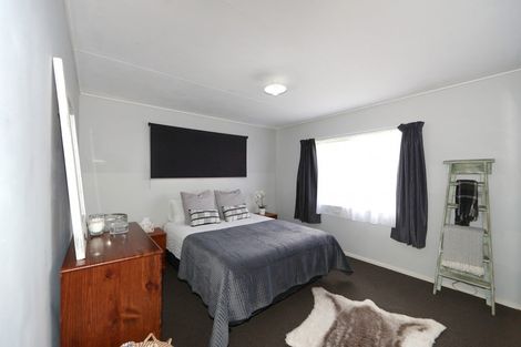 Photo of property in 251 Flaxmere Avenue, Flaxmere, Hastings, 4120