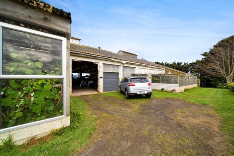 Photo of property in 2604 South Road, Otakeho, Hawera, 4678