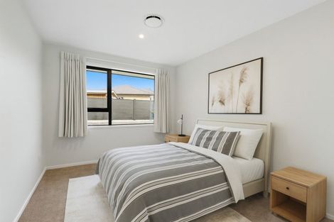 Photo of property in 161 Karuhiruhi Street, Waikanae, 5036