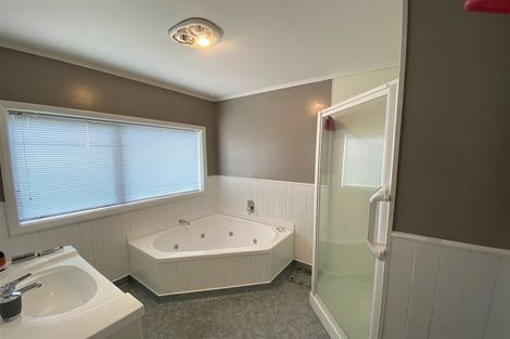 Photo of property in 10 Grant Street, Dannevirke, 4930