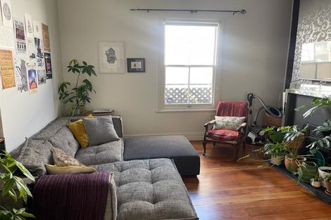 Photo of property in 174 Wellesley Road, Napier South, Napier, 4110