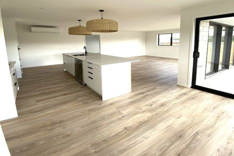 Photo of property in 201 Adler Drive, Ohauiti, Tauranga, 3112