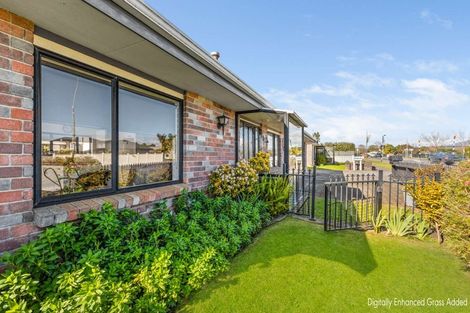 Photo of property in 219/1 Coronation Avenue, Welbourn, New Plymouth, 4310