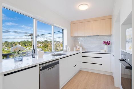 Photo of property in 1/17 Jellicoe Road, Murrays Bay, Auckland, 0630