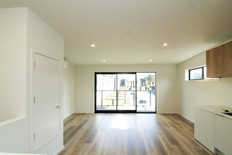 Photo of property in 19-19a The Strand, Wainuiomata, Lower Hutt, 5014