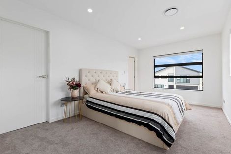 Photo of property in 4 Puruatanga Drive, Flat Bush, Auckland, 2019