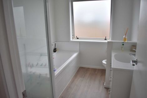 Photo of property in 36 Cupples Street, Papamoa Beach, Papamoa, 3118