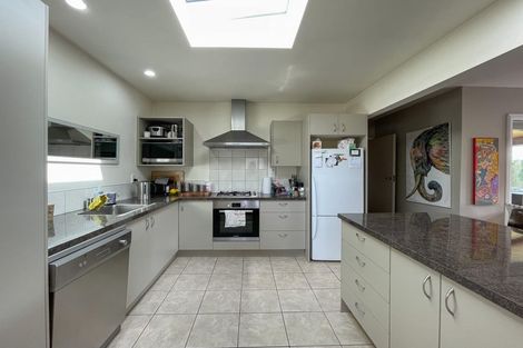 Photo of property in 106 Hinau Street, Riccarton, Christchurch, 8041