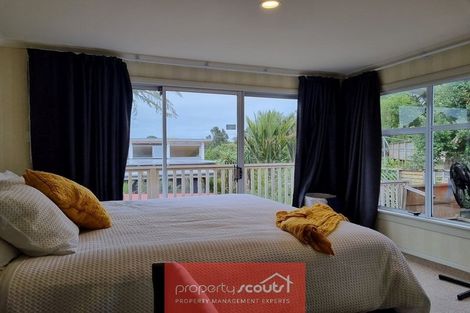 Photo of property in 4b Awanui Street, Merrilands, New Plymouth, 4312