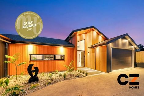 Photo of property in 114 Matua Road, Huapai, Kumeu, 0810